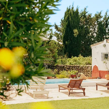 Villa Con Piscina Cerca Y Playas *